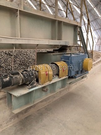 沈矿堆取料机减速机